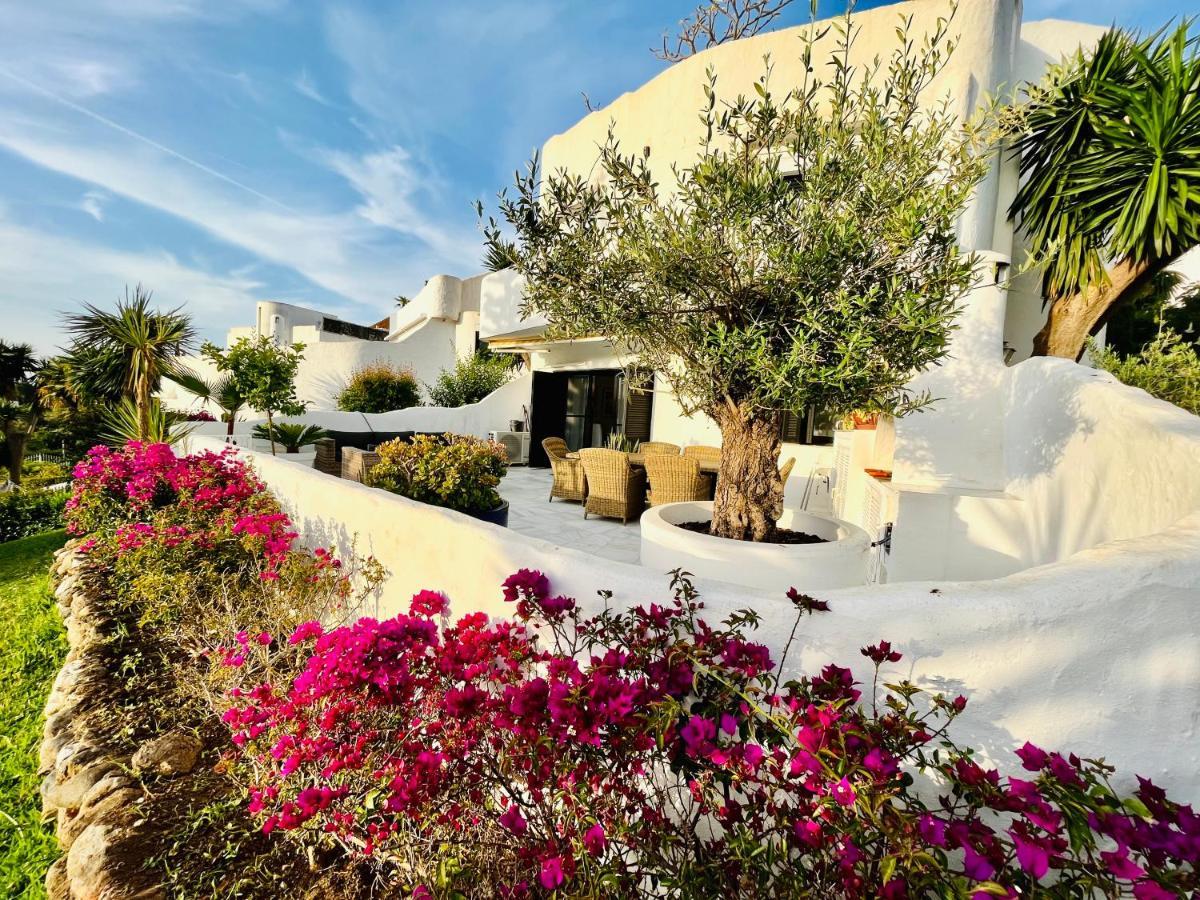 Appartamento Superb Townhouse In Golden Mile Marbella Esterno foto